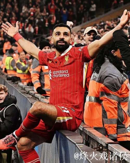 希勒：萨拉赫发表爆炸言论后又重新上场，别无选择必须踢好