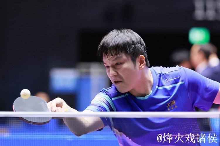 樊振东以4-1击败薛飞 成功挺进十五运会男单八强